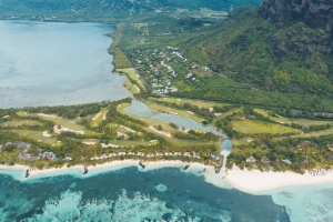 Paradis Beachcomber Golf Resort & Spa