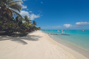 Paradis Beachcomber Golf Resort & Spa
