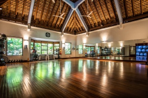 Paradis Beachcomber Golf Resort & Spa