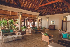 Paradis Beachcomber Golf Resort & Spa