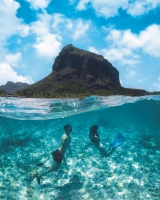 Paradis Beachcomber Golf Resort & Spa