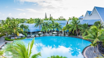 Victoria Beachcomber Resort & Spa